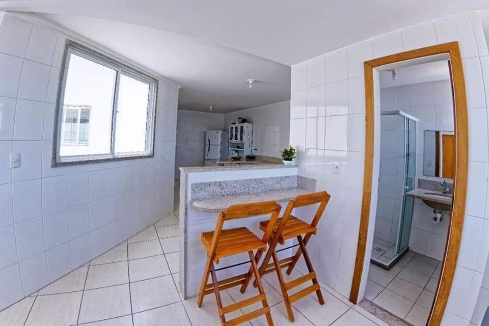 Cobertura c/ vista para o mar e montanhas, churrasqueira, 4 quartos 2 Vg garagem Guarapari Exterior foto